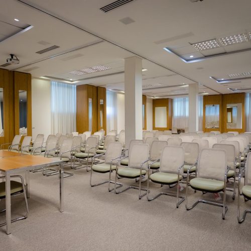 16-Universe-Empresarial.jun18